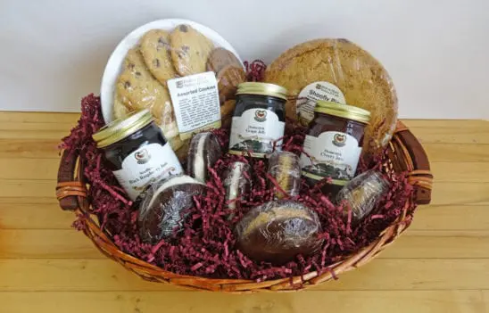 Deluxe Bakery Gift Basket